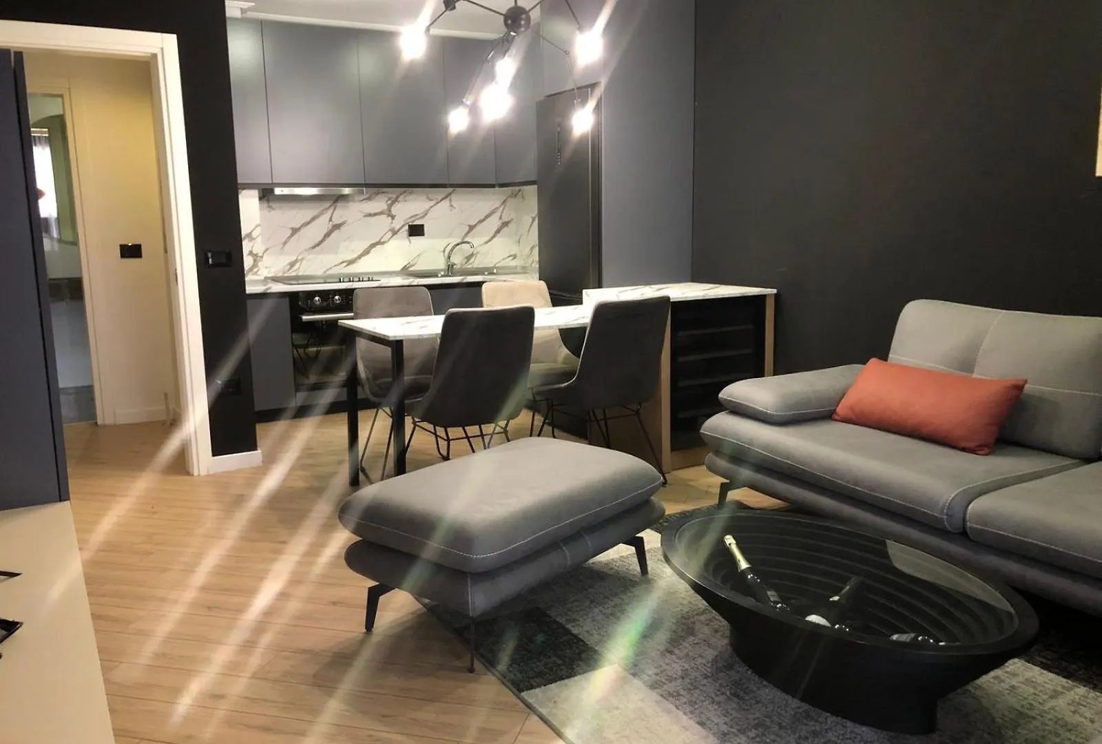 Tirent Apartment - Komuna E Parisit, Central 1 Tirana